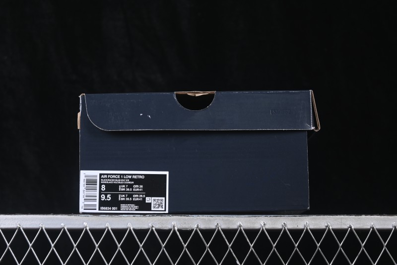 Nike Air Force 1 '07 Low Casual Sneakers with Full-Length Air Cushion - IB6834-001