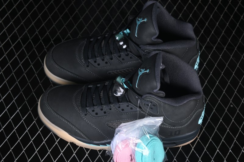 SoleFly x Air Jordan 5 Retro AJ5 Miami Wolf Grey - IU0734-001