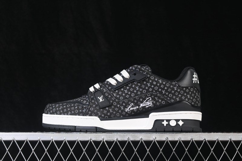Louis Vuitton LV Trainer Sneaker - 1A9JG7