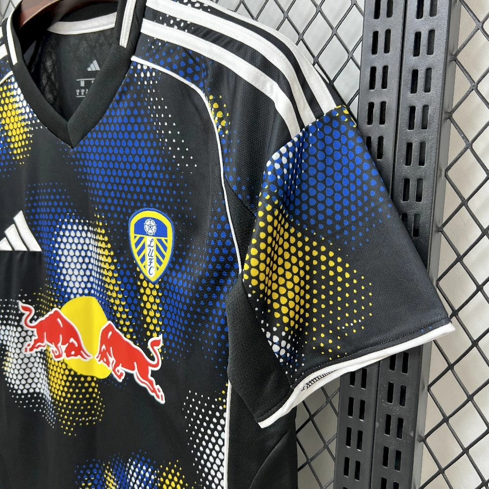 2025/26 Mens Leeds United F.C. Third Jersey