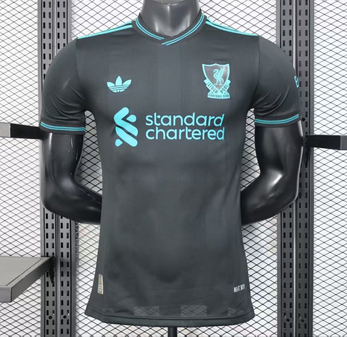 Player Version 25/26 Liverpool Black Jersey