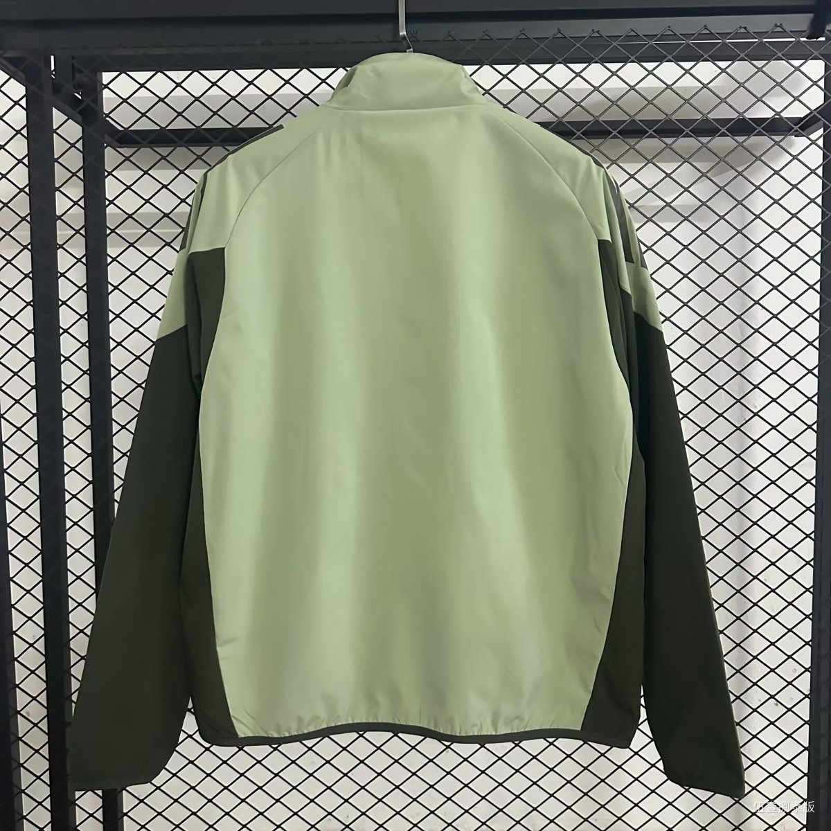 25/26 Real Madrid Light Green and Grey Full Zipper Windbreaker