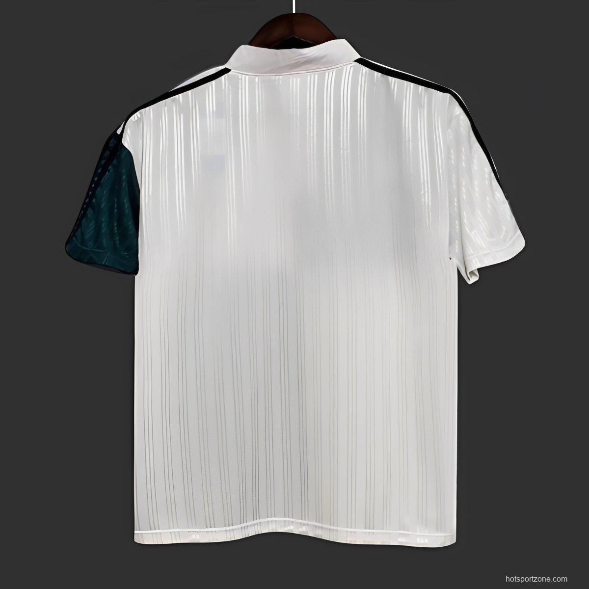 Retro 95/1996 Liverpool Away Jersey