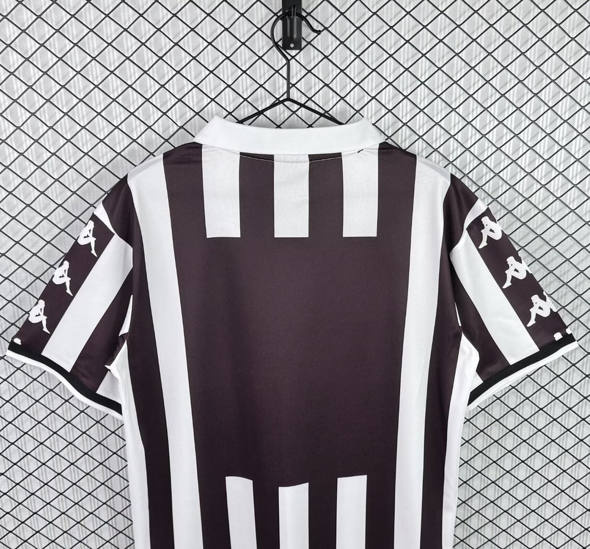 Retro 00/01 St. Pauli Home Jersey