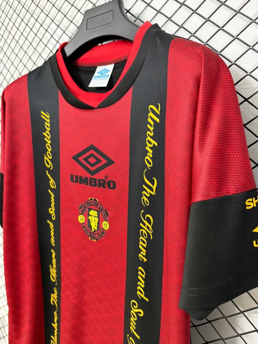 Retro 94/95 Manchester United Red Black Jersey